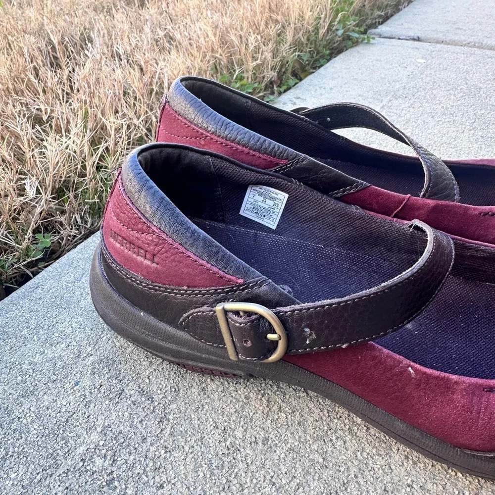 Merrell Women's Mary Jane Flats in Burgundy and Dark Brown - Picture 4 of 8